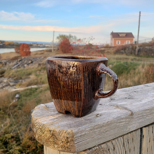Wood-fired mug